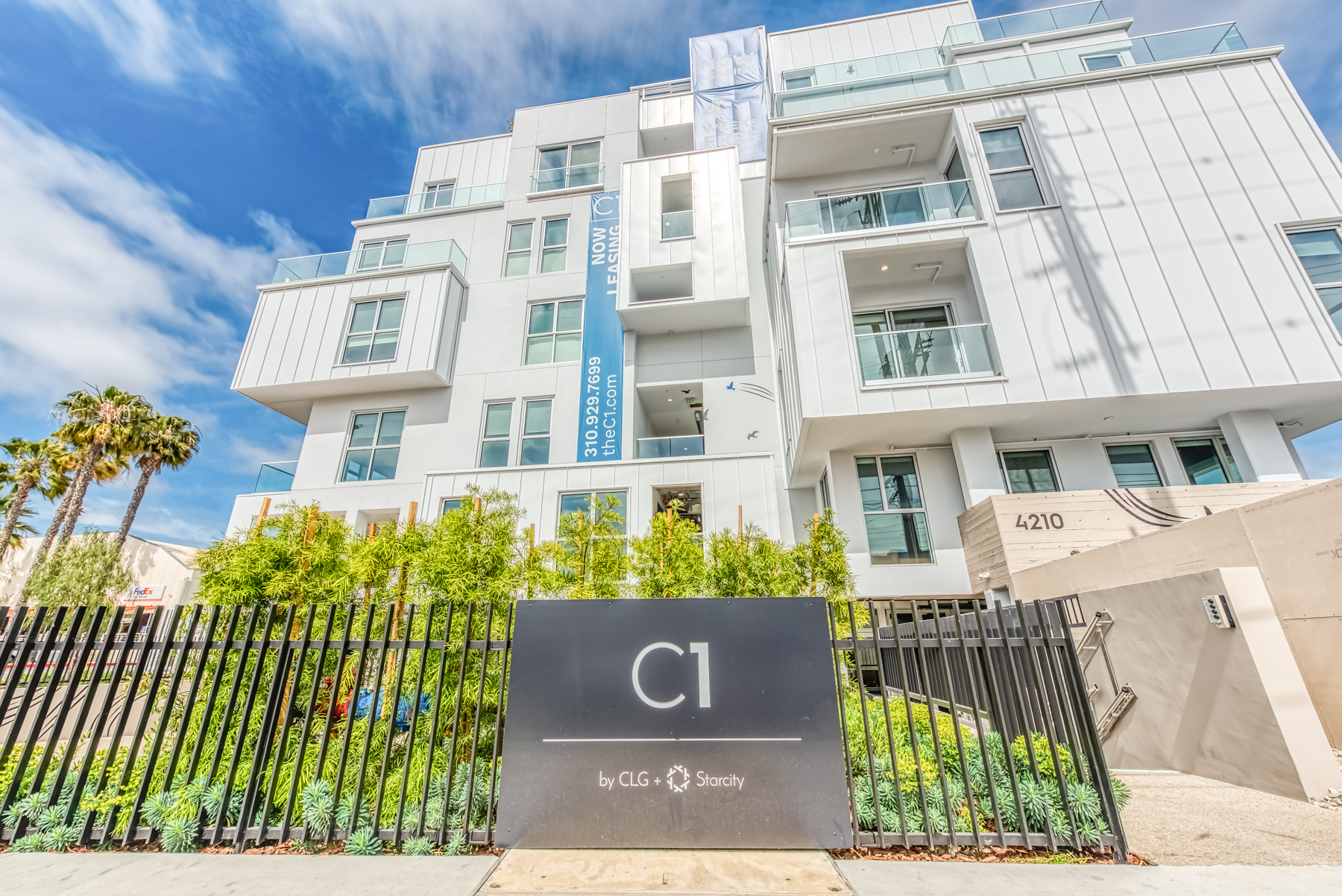C1 by CLG + Starcity-92