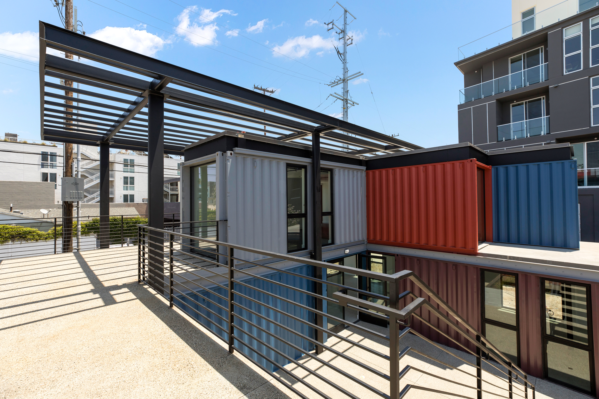 The Container & Art_098